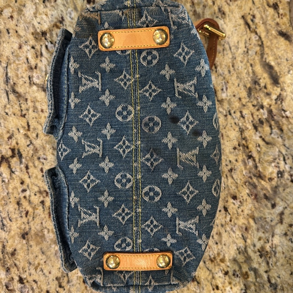 Louis Vuitton Baggy PM Denim Blue // Tan and Gold Accents // Genuine - Picture 9 of 16